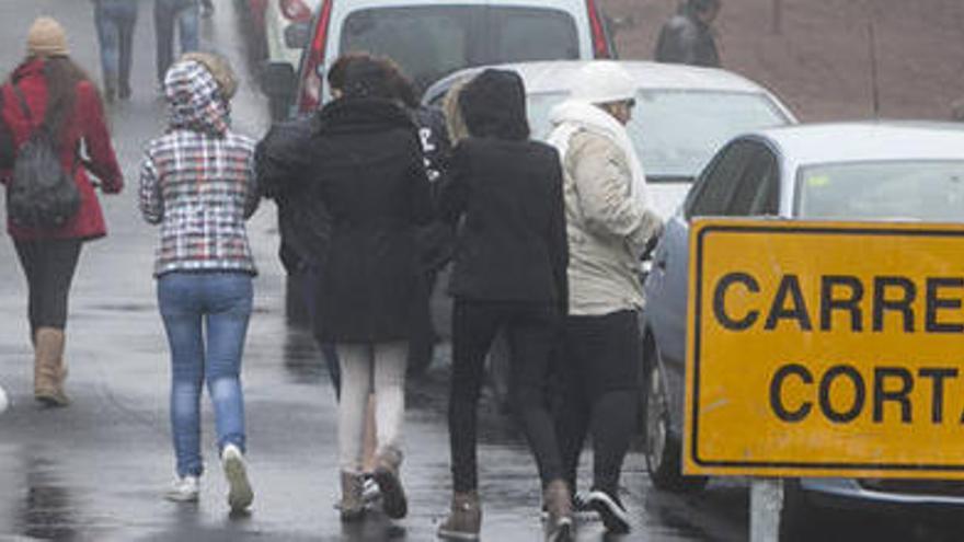 Canarias, en alerta por lluvias, fuertes vientos y fenómenos costeros adversos