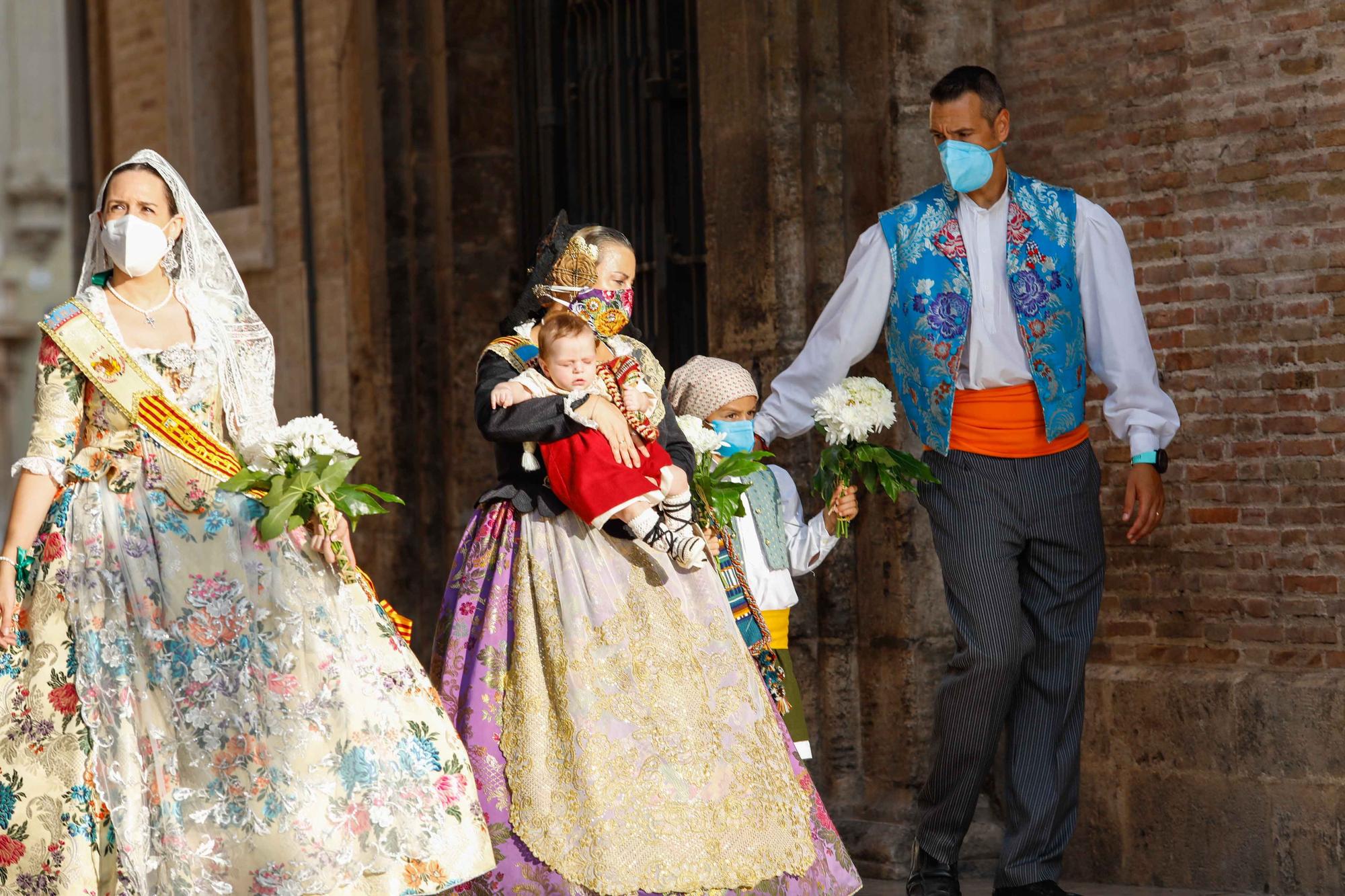 Búscate en el primer día de la ofrenda por las calles del Mar y Avellanas entre las 18:00 y las 19:00 horas