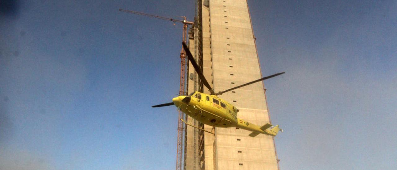 Un helicóptero tuvo que trasladar a algunos de los heridos.