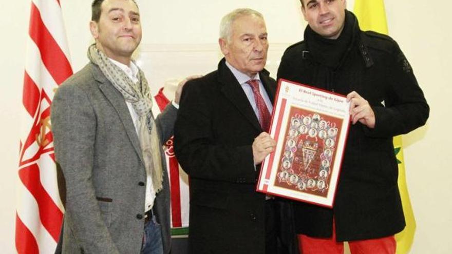 El Sporting distingue la labor de la Escuela de Fútbol de Mareo en Logroño
