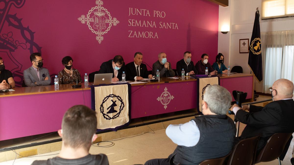 Asamblea de la Cofradía de Jesús del Vía Crucis 2022.