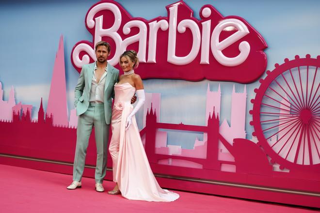 La alfombra rosa en el estreno europeo de 'Barbie' en el centro de Londres