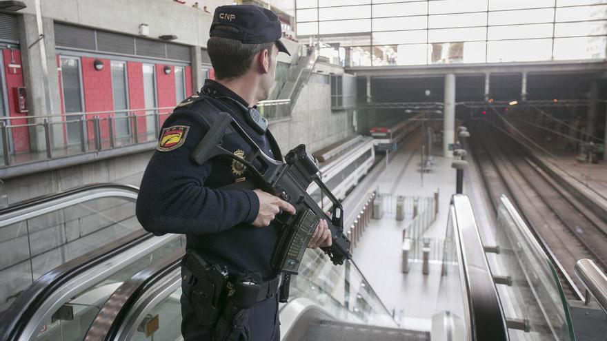 Castelló ha incrementado la seguridad en la estadión de tren.