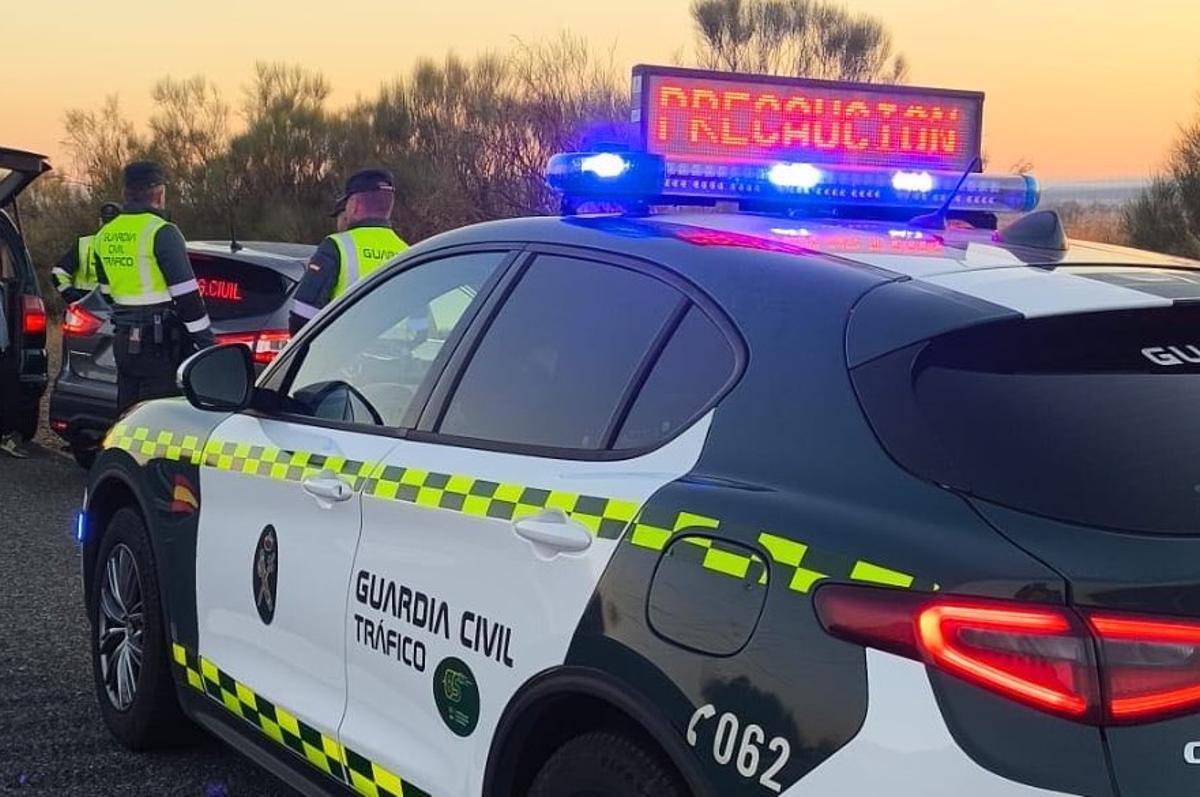 foto de archivo guardia civil