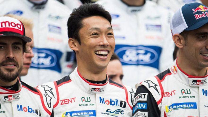 Fernando Alonso, Sebastien Buemi y Kazuki Nakayima