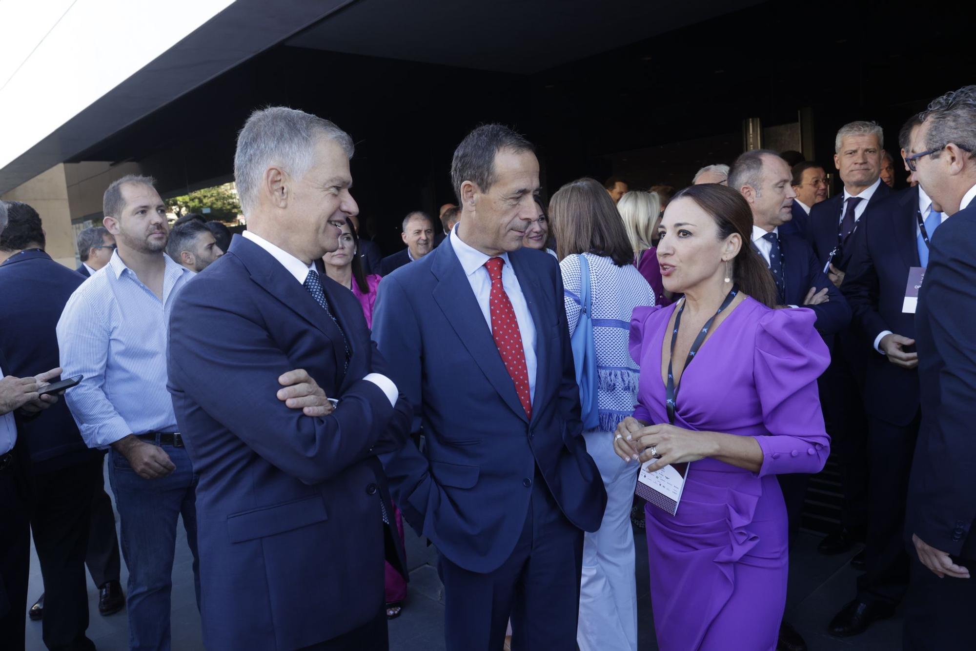 El consejero delegado de CaixaBank, Gonzalo Gortázar, participa en el congreso Opendir, organizado por el Círculo-Directivos de Alicante en el ADDA