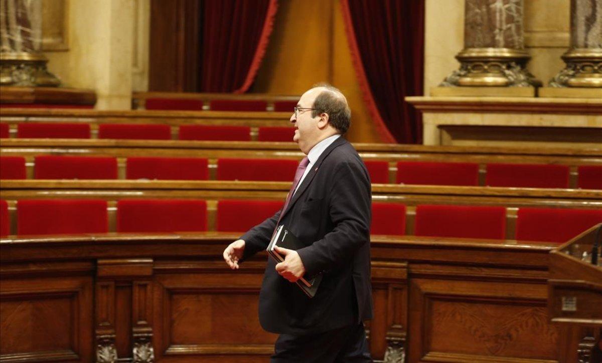 Miquel Iceta, en el Parlament.