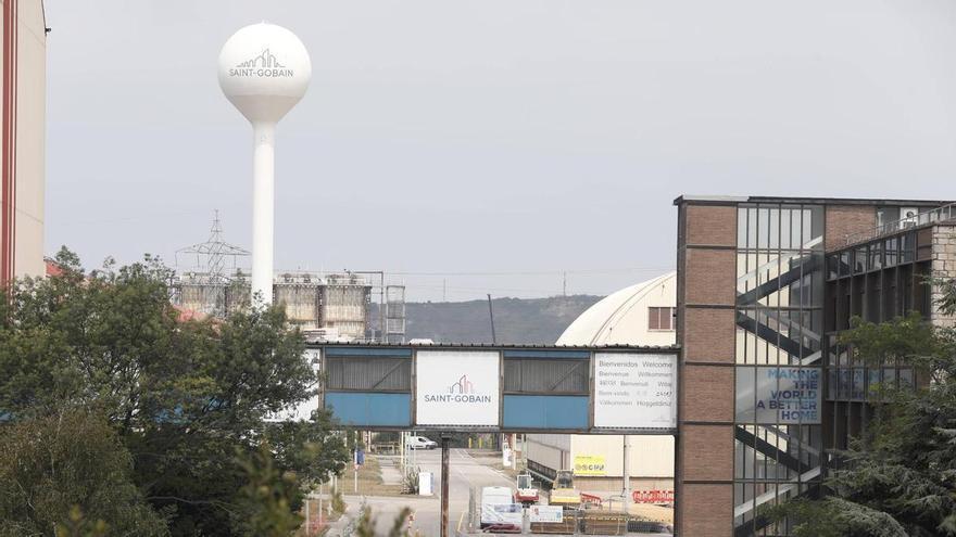 Saint-Gobain divide en "paquetes" la obra del nuevo horno de vidrio flotado de Avilés, que ejecutará la industria auxiliar