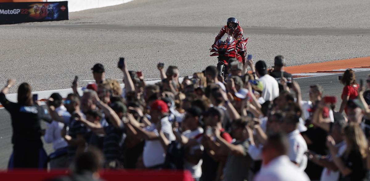 Las celebraciones de los campeones