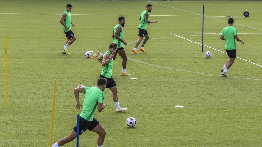 Entrenamiento del Elche CF esta semana para preparar el partido ante el Leganés