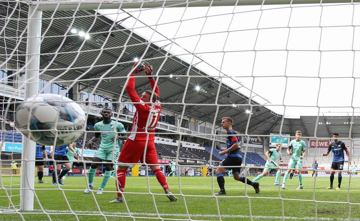 Las fotos más curiosas de la jornada de la Bundesliga