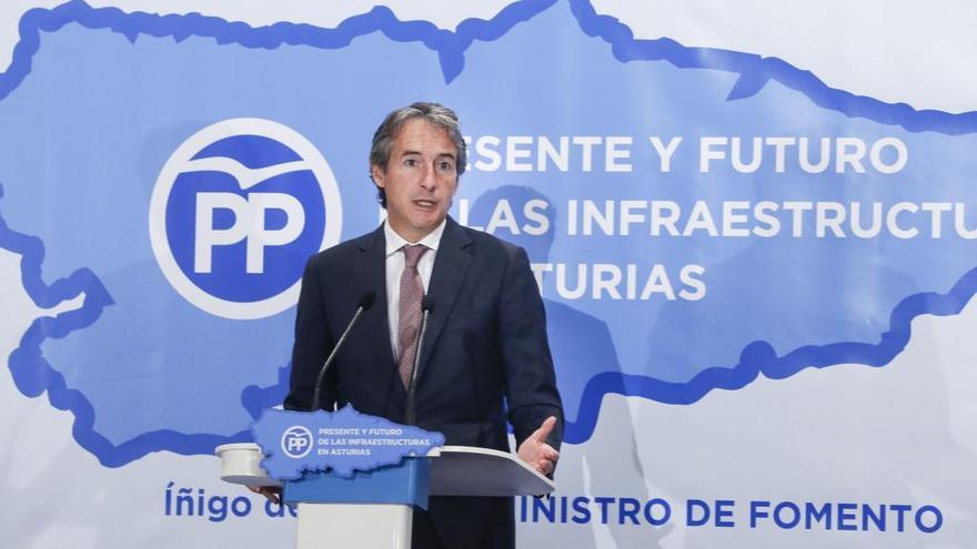 Íñigo de la Serna anuncia más de 275 millones para mejorar la infraestructura de las cercanías
