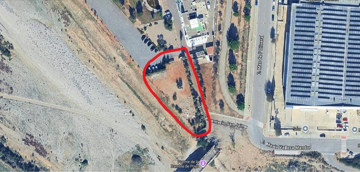 Parcela con el Cementerio Musulmán en Riba-roja, próximo al barranco del Poyo.