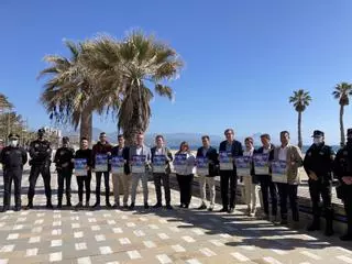 Puntos violeta contra la violencia de género el día de Santa Faz en la avenida de Dénia y en la playa de San Juan