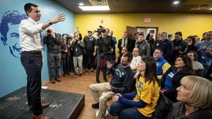 Pete Buttigieg en un acto electoral en Iowa.