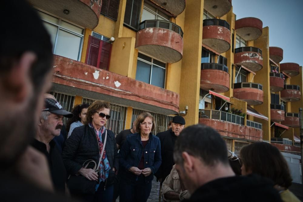 Desalojo en el Edificio Dácil de Bajamar