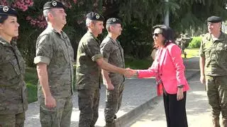 Margarita Robles, a los militares de la BRI X: "En Líbano, Valencia o Letonia, son garantía de seguridad"