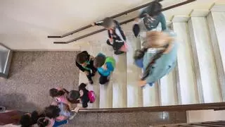 La relación con las familias es lo que más tensión provoca a los profesores