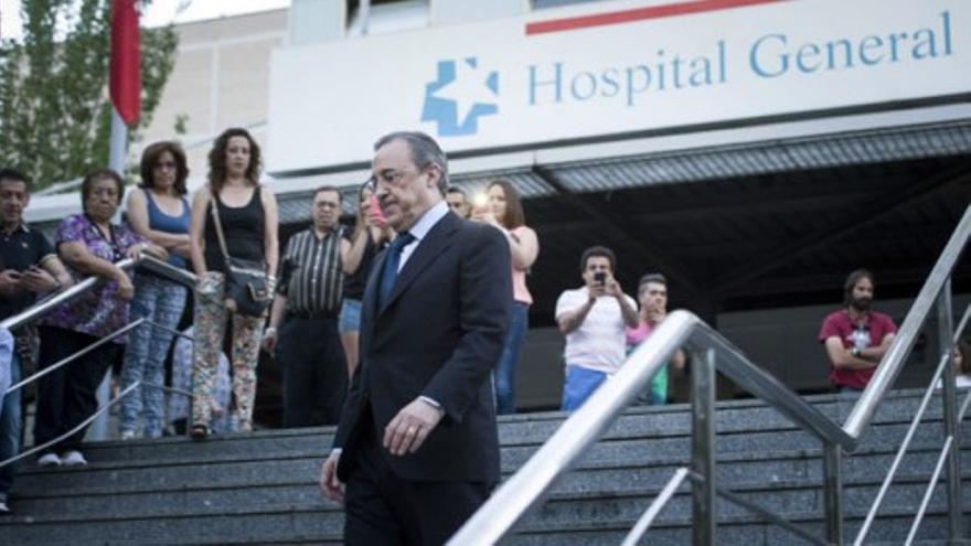 Florentino visita a Di Stéfano en el hospital