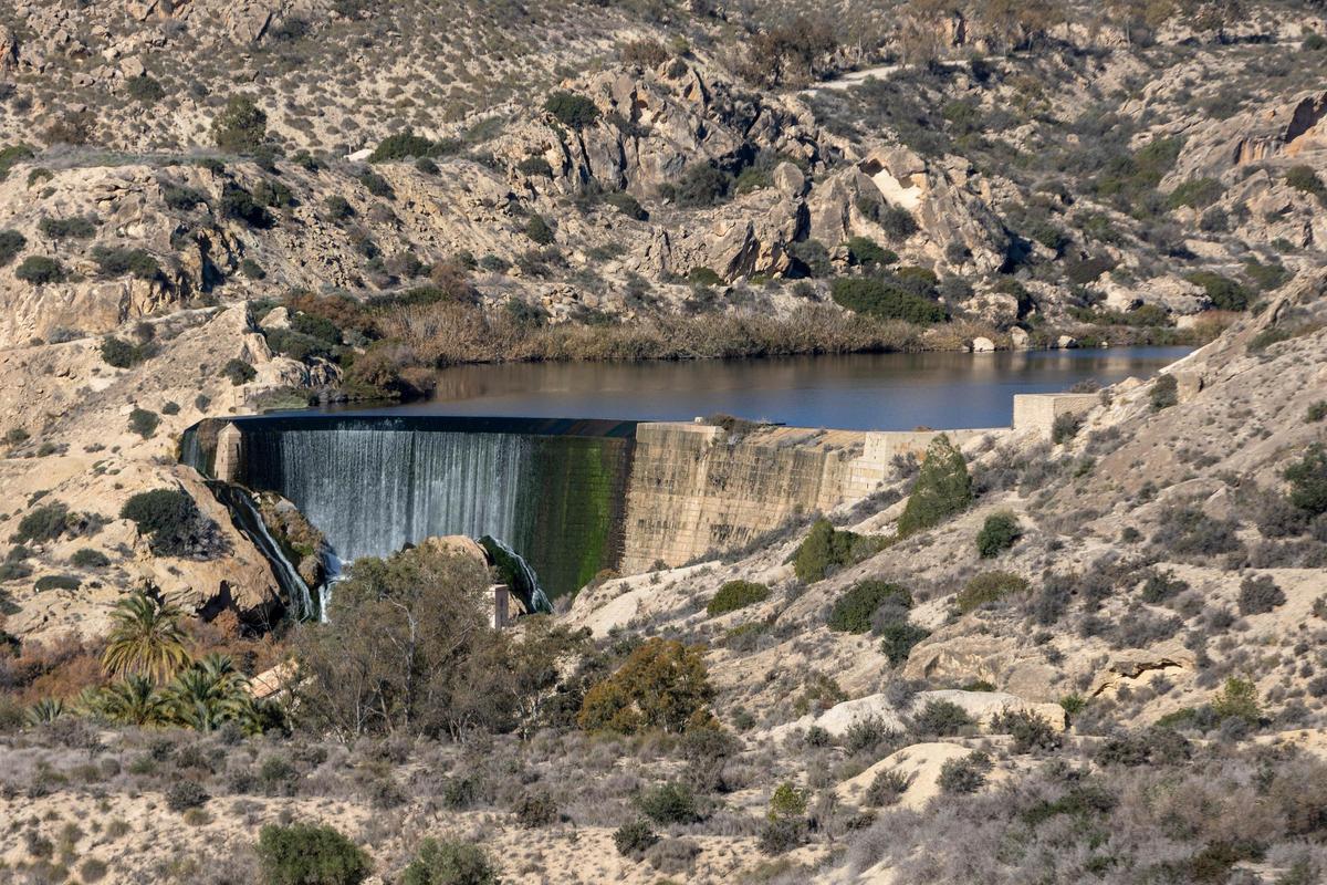 Lámina de agua del Pantano de Elche