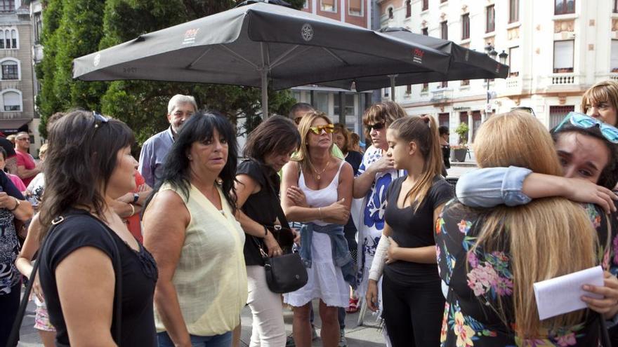 Concentración de apoyo a Germán Fernández en Langreo