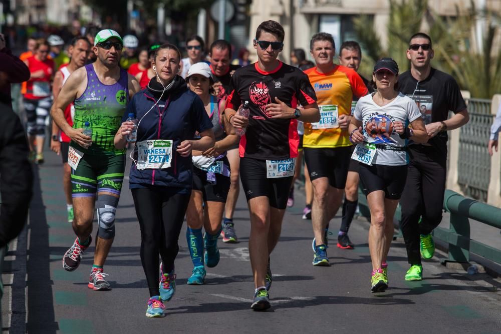 Hassanne Ahouchar gana el 44 maratón de Elche