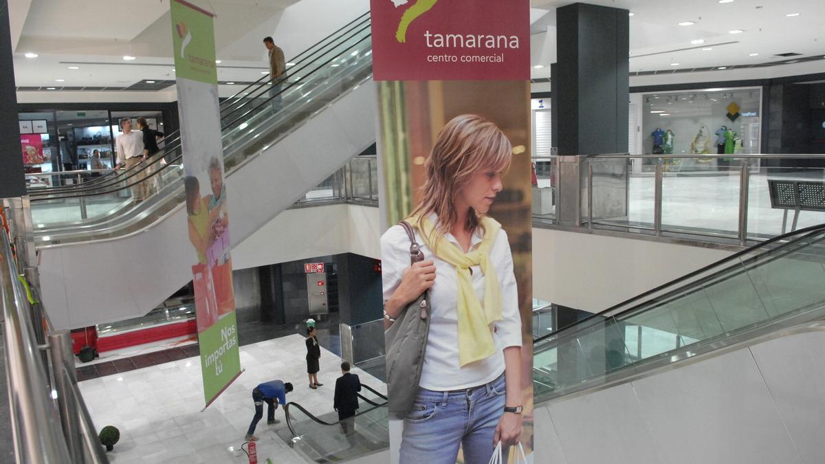 Día de la inauguración del centro comercial Tamarana en 2018
