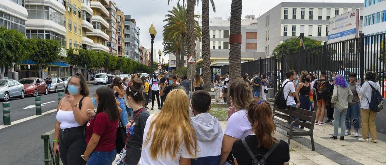 Imagen de archivo del arranque de curso en la zona de institutos en la capital grancanaria