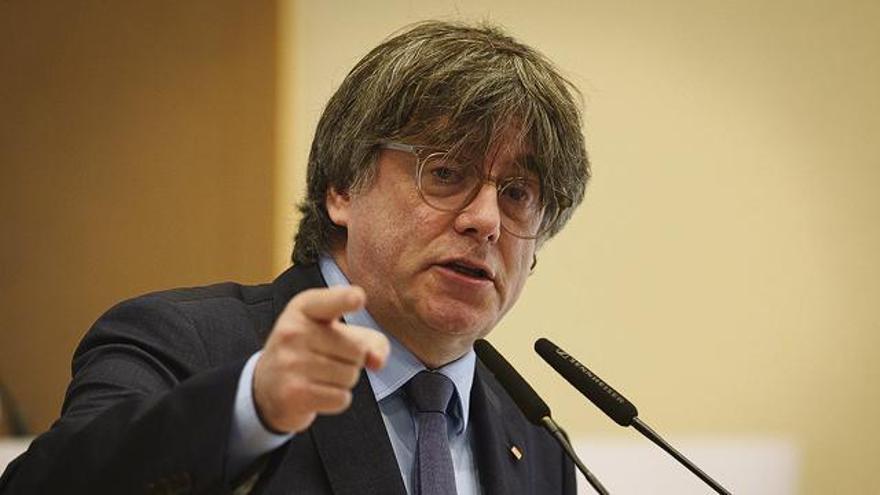 Sin agua ni cava, pero con Puigdemont