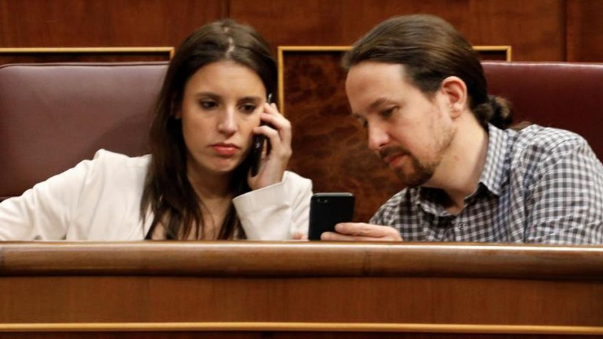 Montero e Iglesias, en el Congreso.