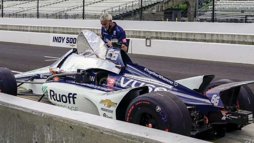 Takuma Sato gana en Indianápolis y Fernando Alonso acaba 21º