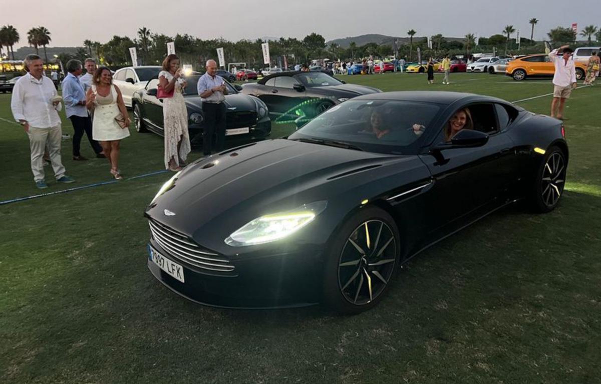 Los amantes de los coches de élite tienen una cita en A Toxa el día 8. | // FDV