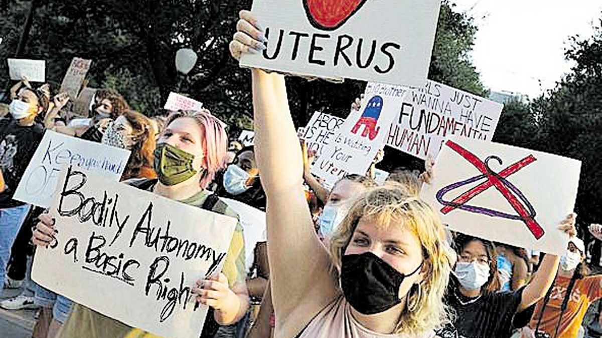 Protest against the approval of the law in the state of Texas. Protest against the approval of the law in the state of Texas.