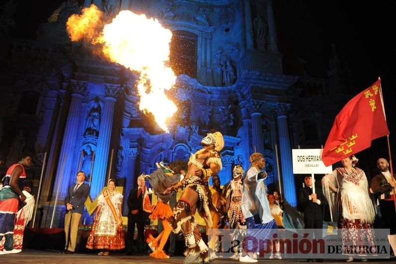 Se enciende la antorcha del folclore en Murcia