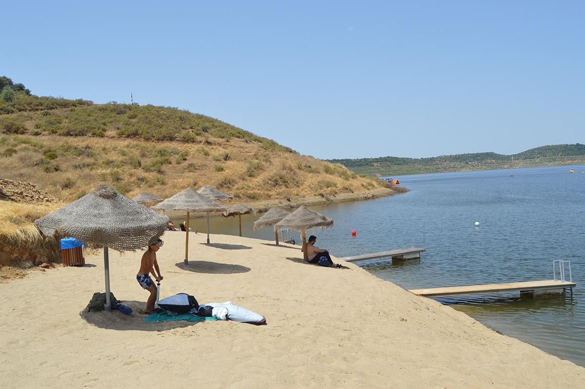 Abre la temporada de baño en la playa de La Breña