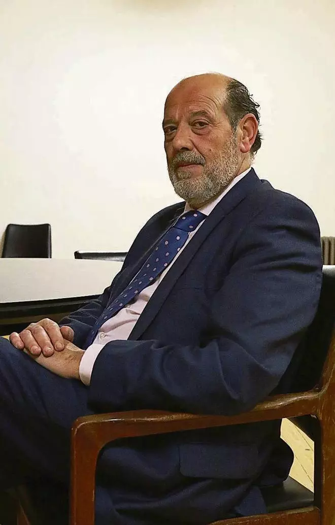 Luis Mariano Esteban | Profesor: "El sistema actual no garantiza que los mejores lleguen a la universidad"