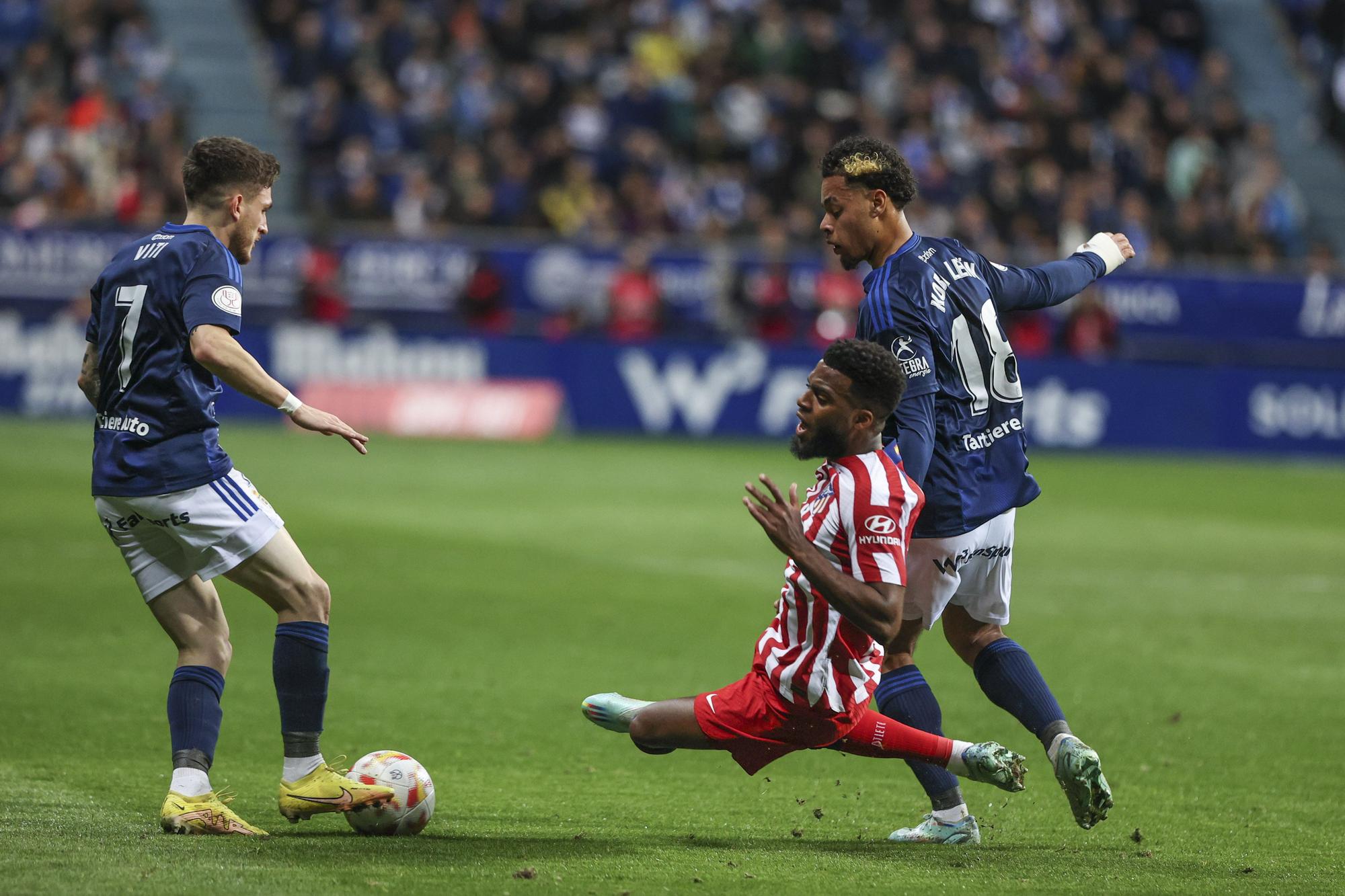 En imágenes: así fue el duelo copero entre el Real Oviedo y el Atlético de Madrid