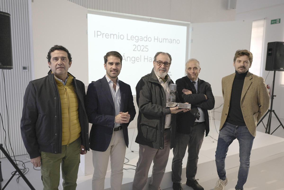 Ángel Haro junto a Diego Avilés, Rafael Fuster y Raúl García
