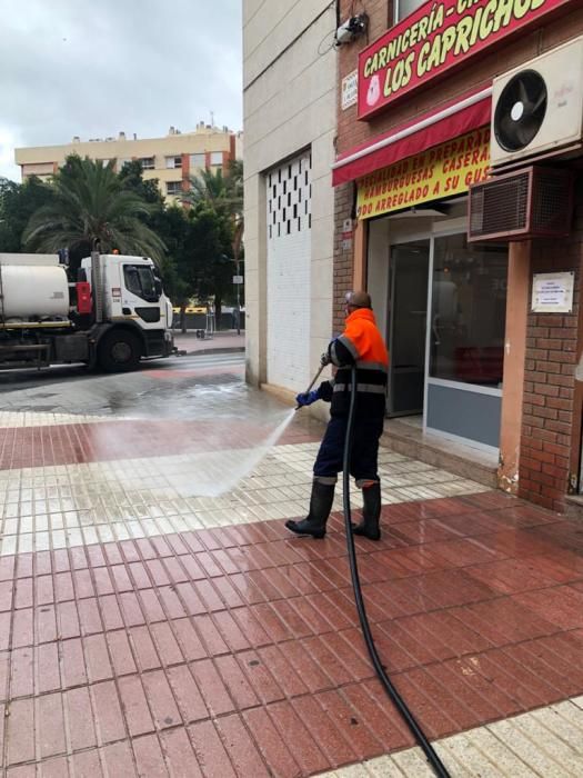 Desinfección de calles en Alicante