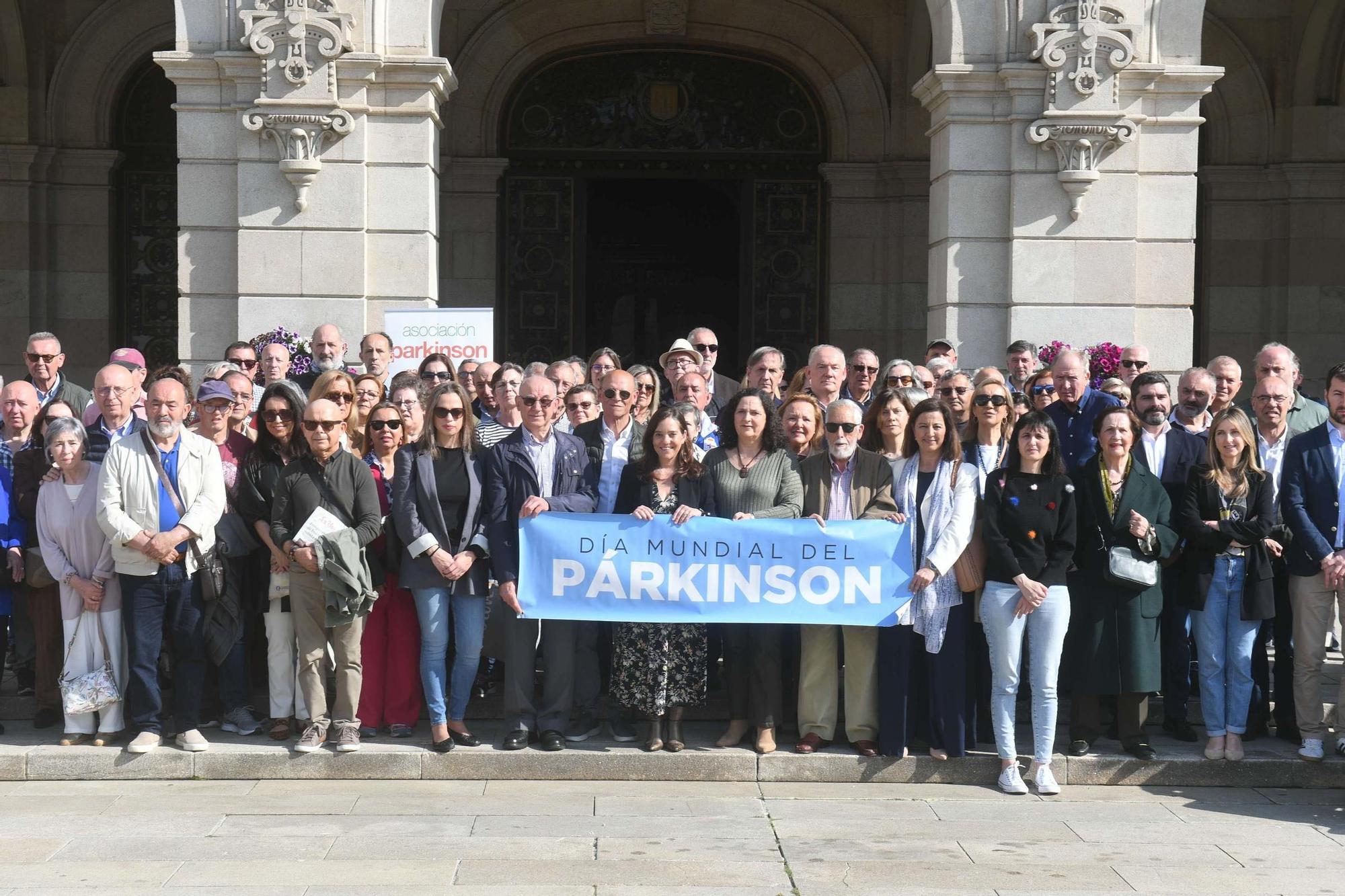 Lectura de un manifiesto en María Pita por el Día Mundial del Párkison