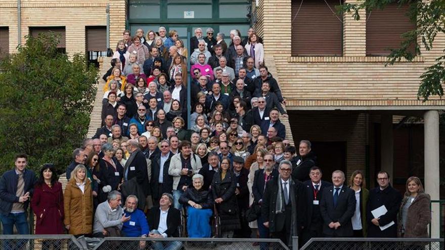 El IES Juan de Lanuza recibe la medalla de oro de la ciudad