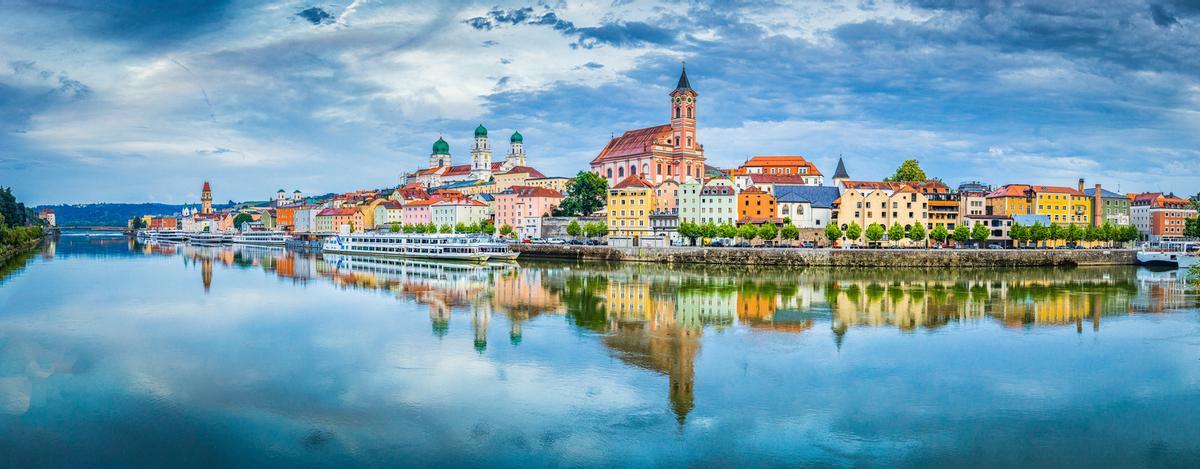 Atardecer en el precioso puerto de Passau, en Alemania.