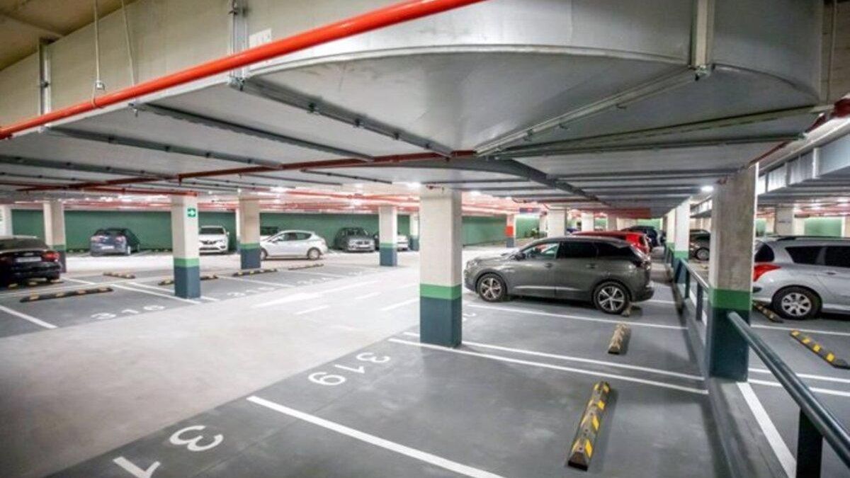 Pozuelo de Alarcón impulsará el comercio local con parkings gratuitos