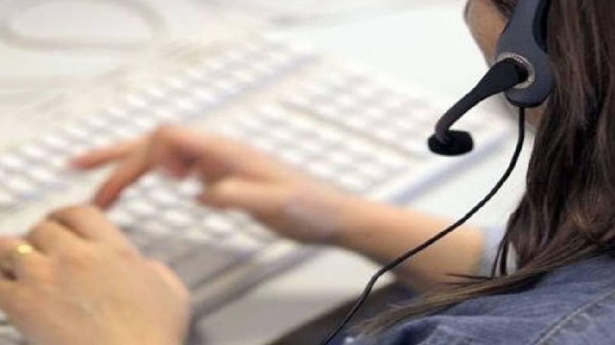 Una teleoperadora.