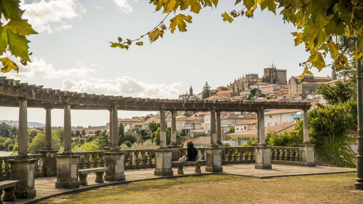 La histórica ciudad de Tui apuesta por ofrecer un turismo activo y al aire libre