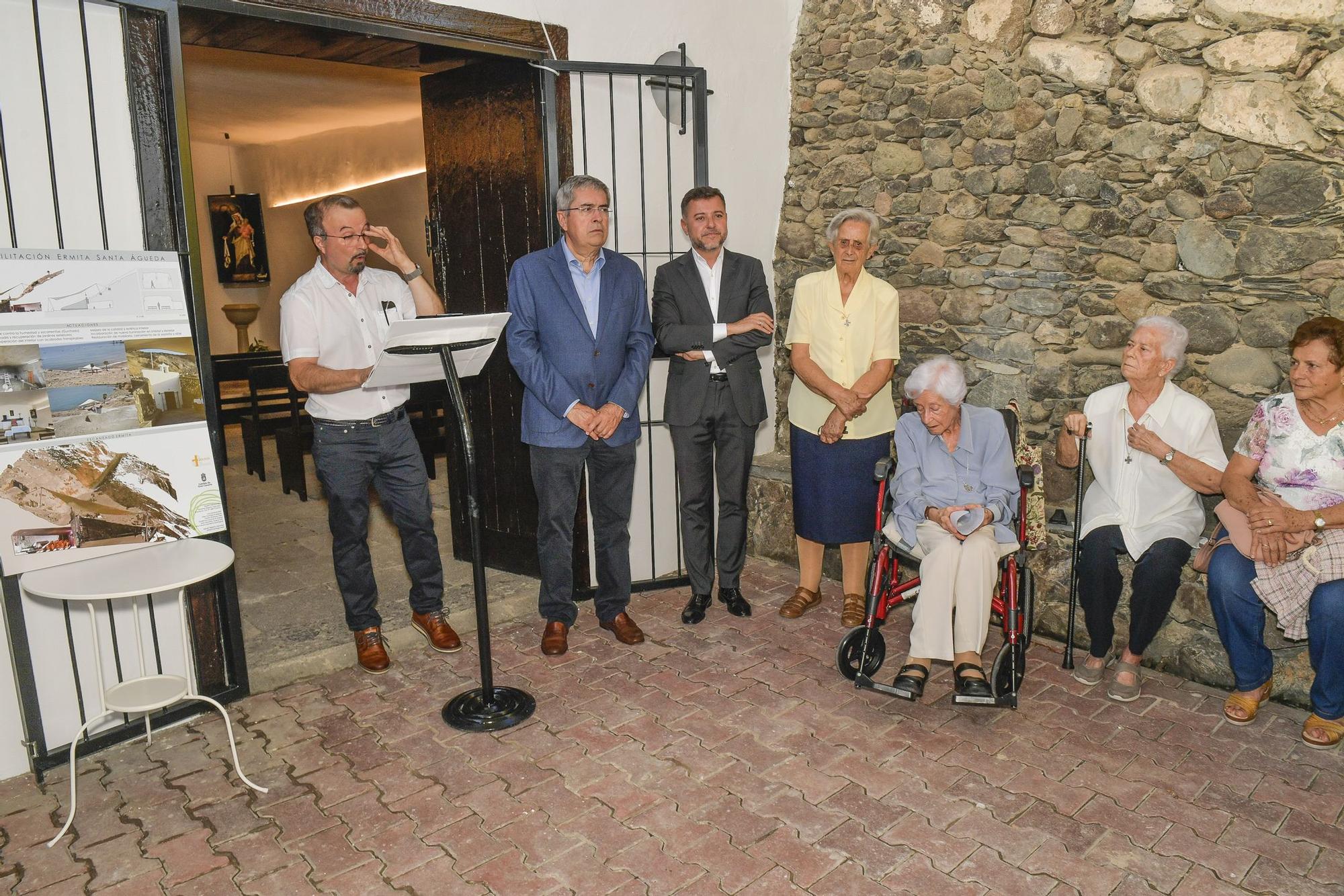 Inauguración de la Ermita de Santa Águeda tras obras de reforma