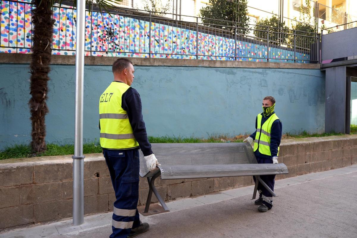 Les fotos de l'operatiu de neteja i millora de l'espai públic al barri de la Font de la Pólvora