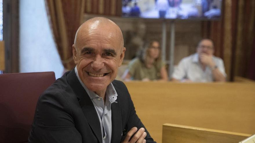 El portavoz del PSOE y exalcalde, Antonio Muñoz