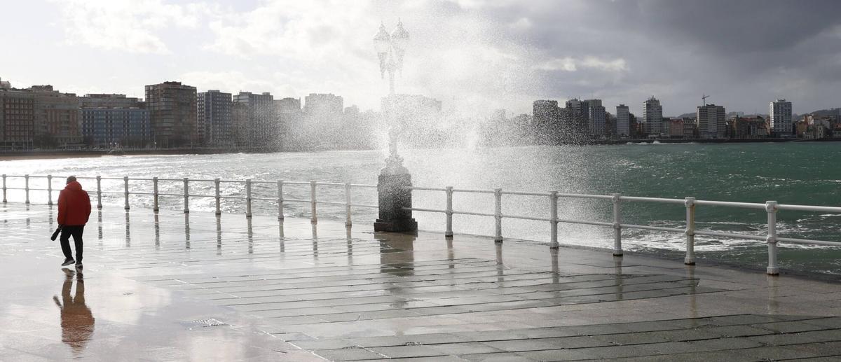 EN IMÁGENES: El rastro de la borrasca "Pedro" en la costa asturiana