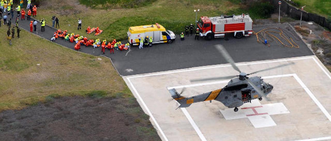 El Negrín paralizó la certificación de su helipuerto desde antes de 2012